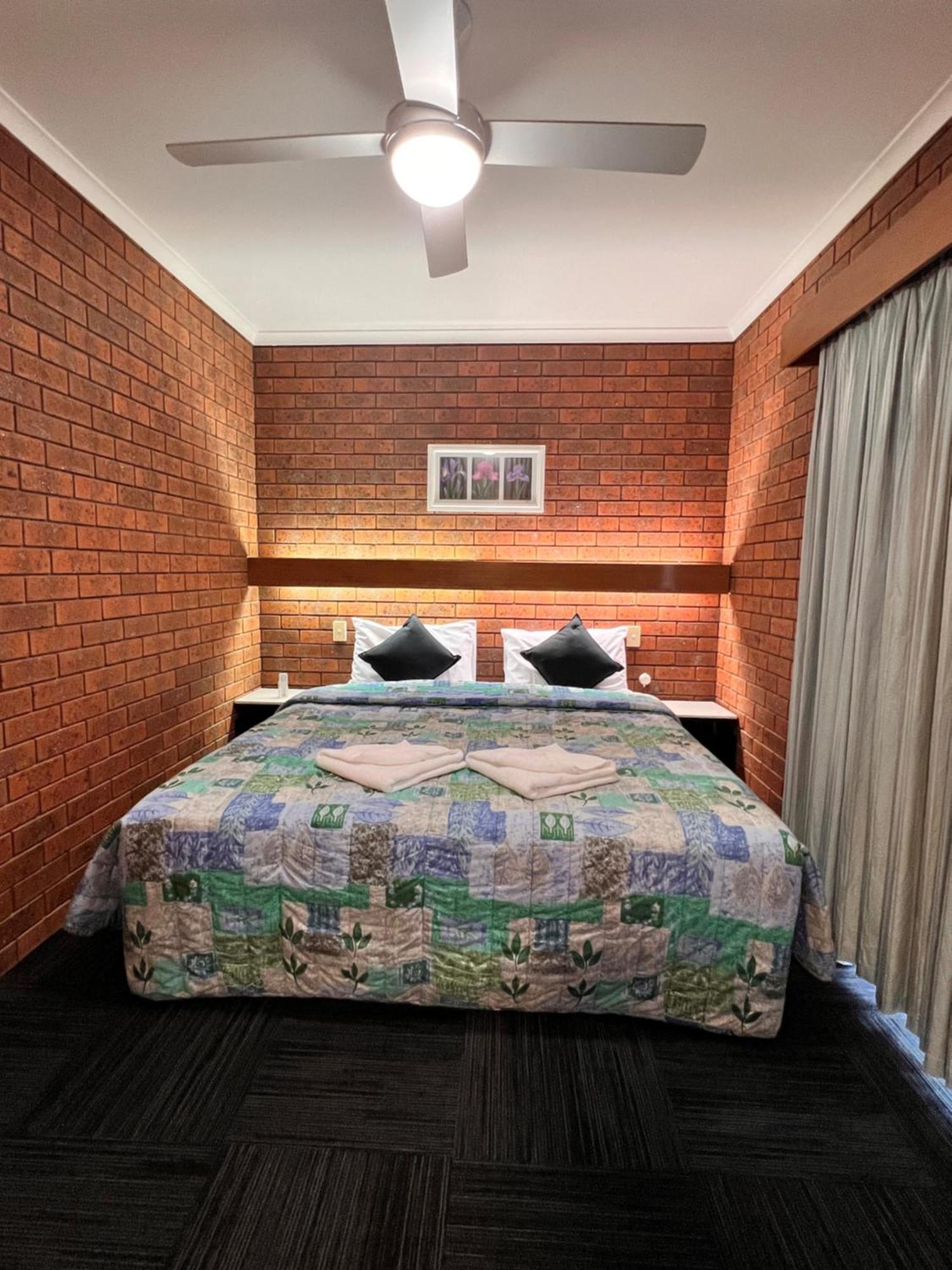 Two Rivers Motel Wentworth 외부 사진