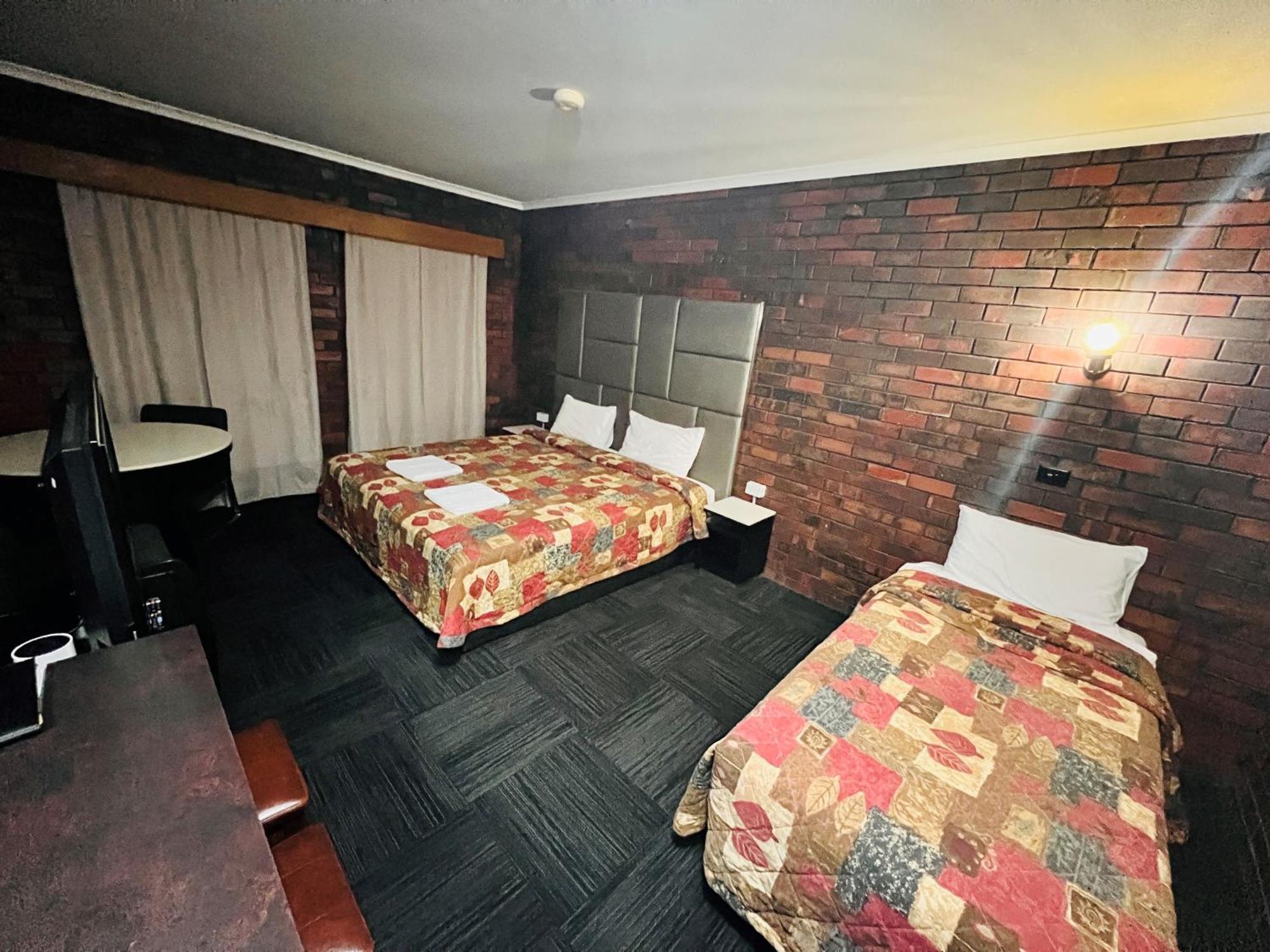 Two Rivers Motel Wentworth 외부 사진