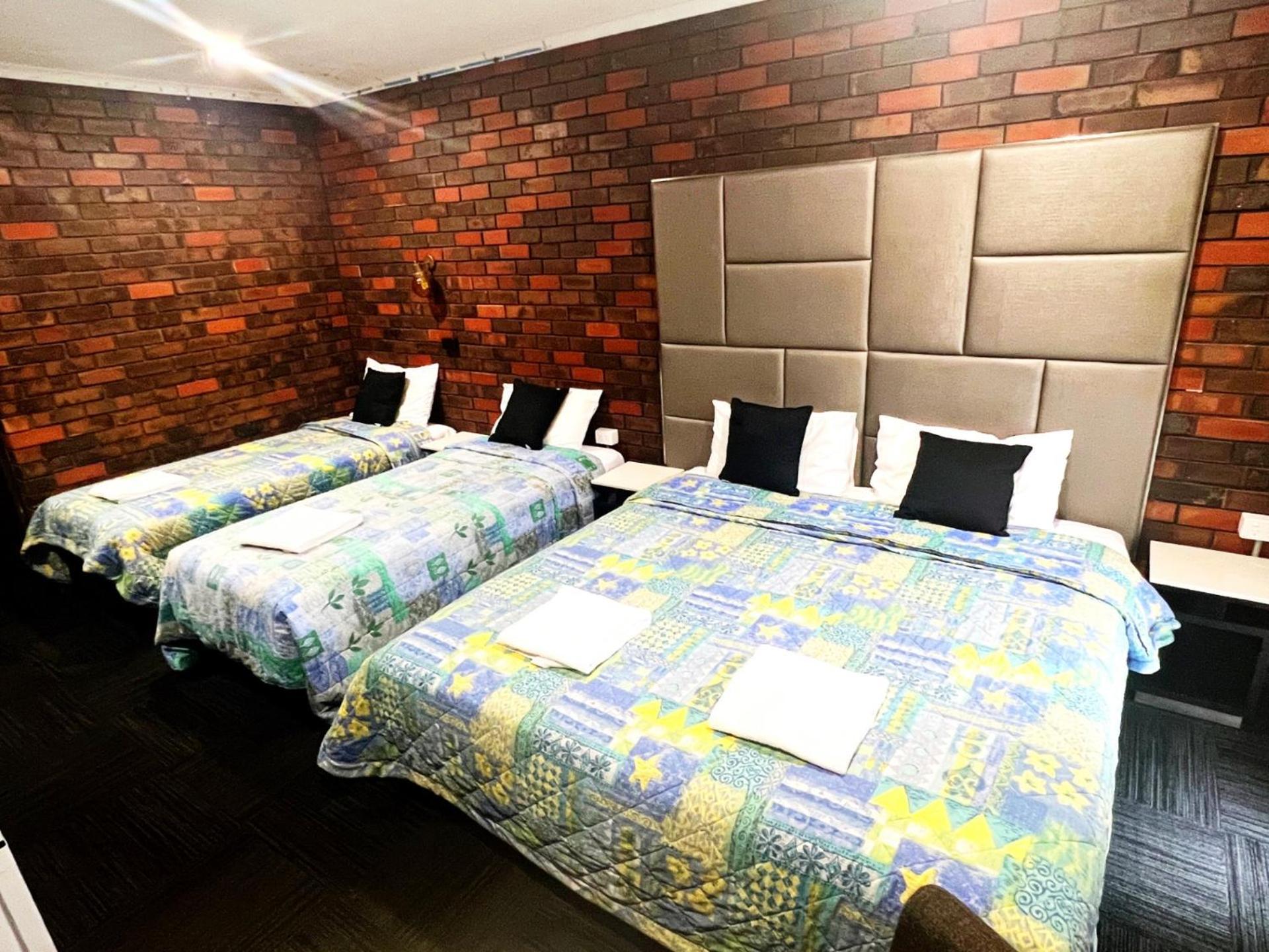 Two Rivers Motel Wentworth 외부 사진