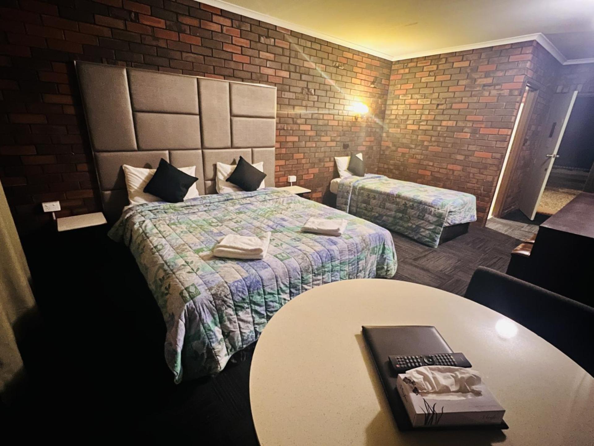 Two Rivers Motel Wentworth 외부 사진